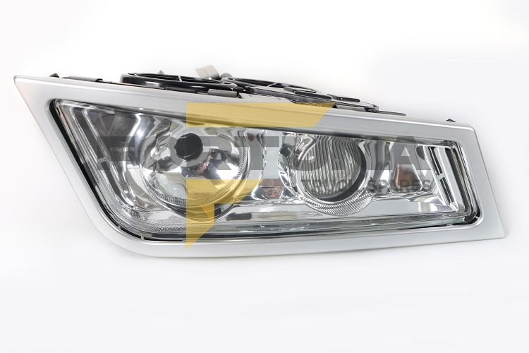 Imagem do produto FAROL AUXILIAR VOLVO FH13 2008> - LD - Cód: FAP-11642